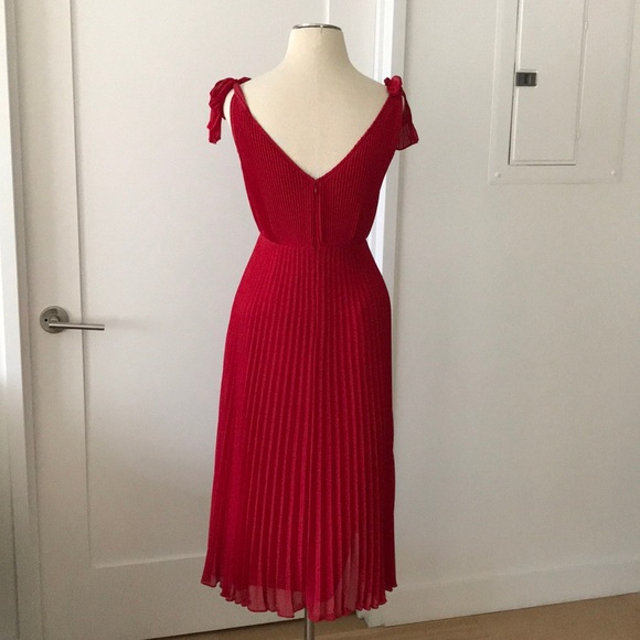 NWT Club Monaco Jessany Pleated Dress Red size 00 - Picture 7 of 7